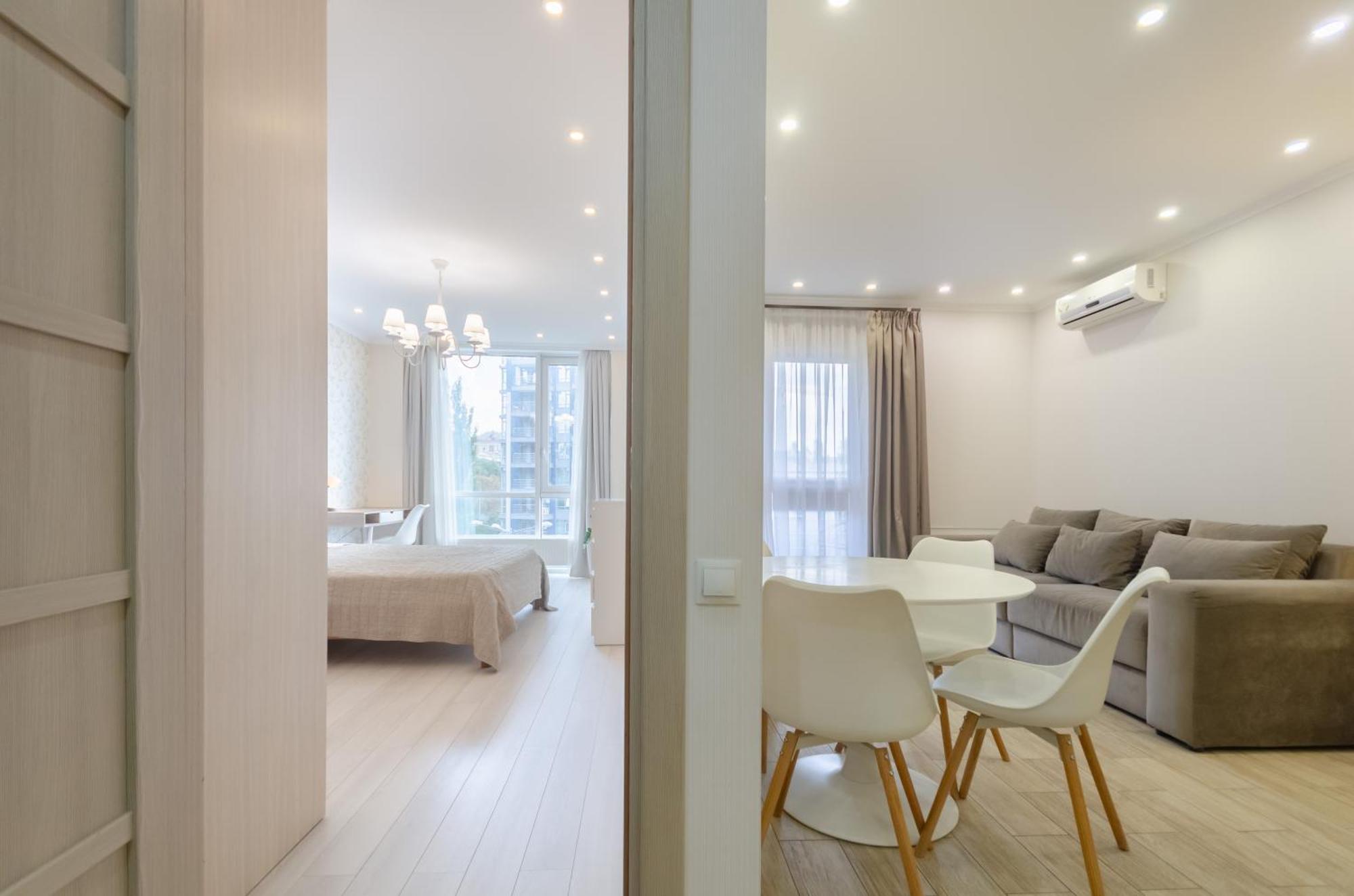 Petrovdom Apartments 3-143 In Rc Central Park, 7 John Mccain Street Kiew Exterior foto