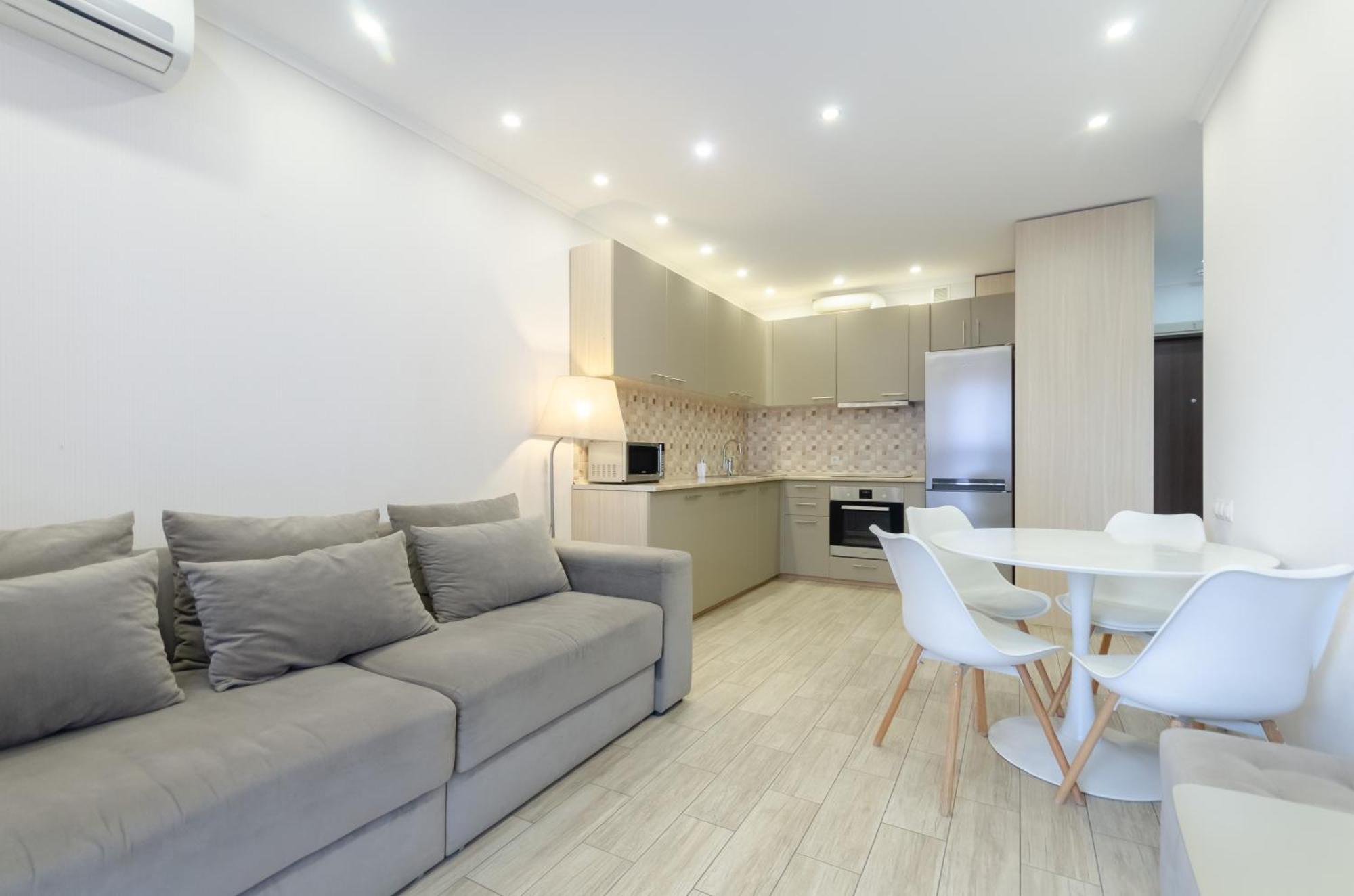 Petrovdom Apartments 3-143 In Rc Central Park, 7 John Mccain Street Kiew Exterior foto